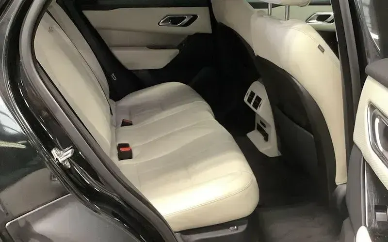 Used Land Rover Range Rover Velar S 179 HP (131 kW) 2019 Black SUV
