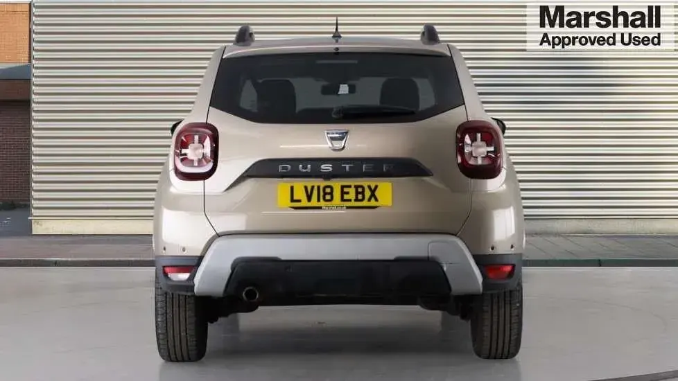 Used Dacia Duster Prestige 115 HP (84 kW) 2018 Beige SUV