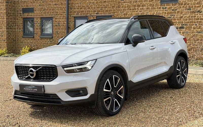 Used Volvo XC40 R-Design Pro 190 HP (139 kW) 2020 SUV