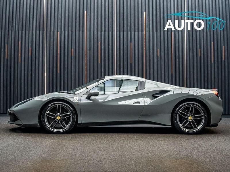 Used Ferrari 488 670 HP (492 kW) 2018 Grey Cabriolet