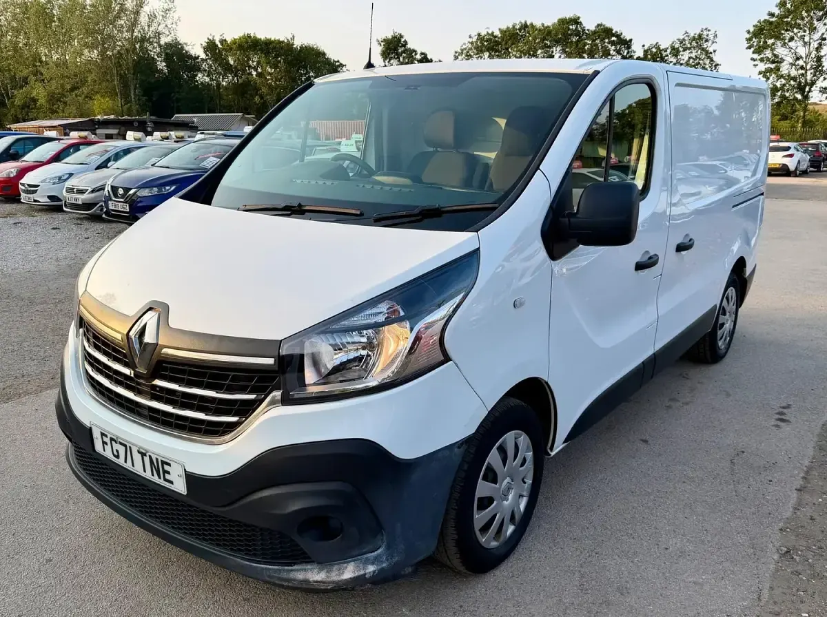 Used Renault Trafic Business 2021 White MPV
