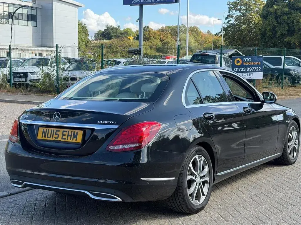 Used Mercedes C220 2015 Black Sedan