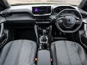 Uusi Peugeot 2008 Allure 101 HP (74 kW) 2026 Musta Katumaasturi