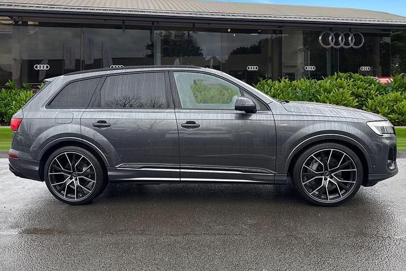New Audi Q7 Black Edition 2026 Grey SUV