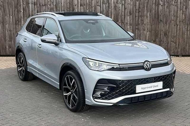 Used 2025 VW Tiguan SUV | £37,599 - Image 1/4