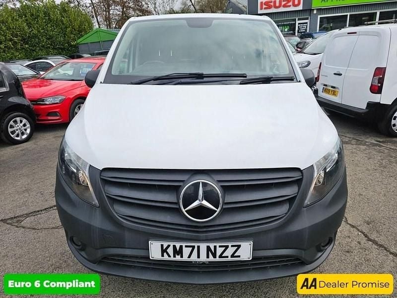 Used Mercedes Vito Progressive 161 HP (118 kW) 2021 White Van