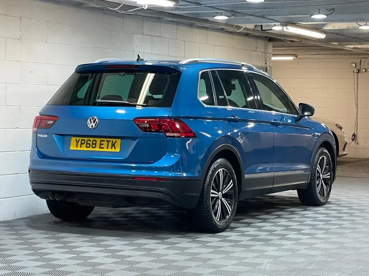 Second-hand VW Tiguan SE 150 CP (110 kW) 2018 Albastru SUV