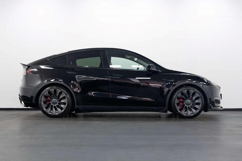 Used Tesla Model Y Performance 392 kW (534 HP) 2024 Black SUV