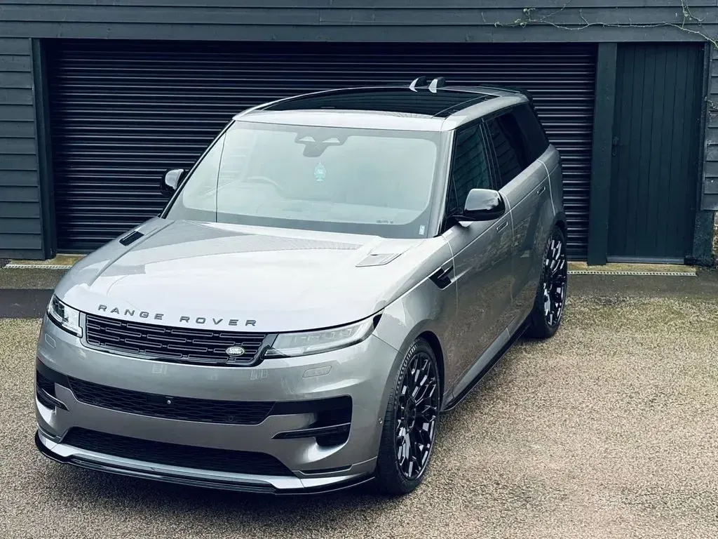 Used Land Rover Range Rover Sport SE Dynamic 300 HP (220 kW) 2023 Grey SUV