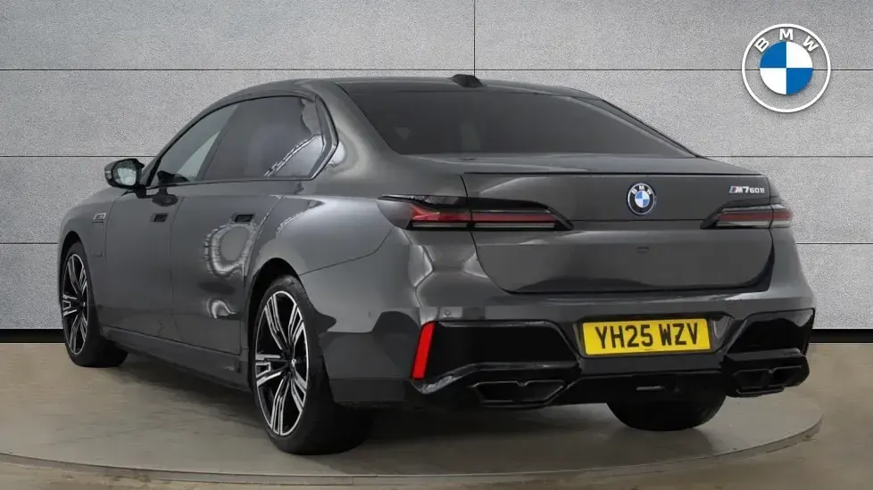 Used BMW M760e Comfort Edition 563 HP (414 kW) 2025 Grey Sedan