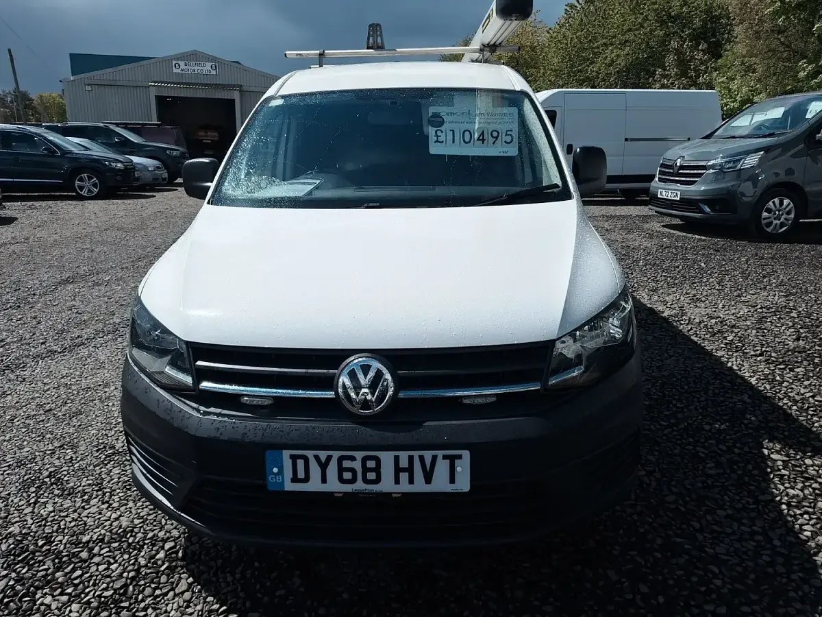 Used VW Caddy Startline 102 HP (75 kW) 2018 White MPV