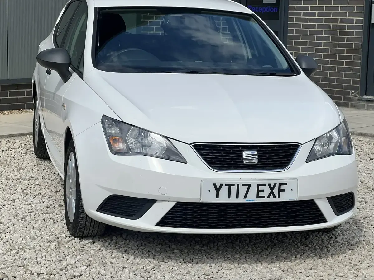 Used Seat Ibiza SOL 2017 White Hatchback