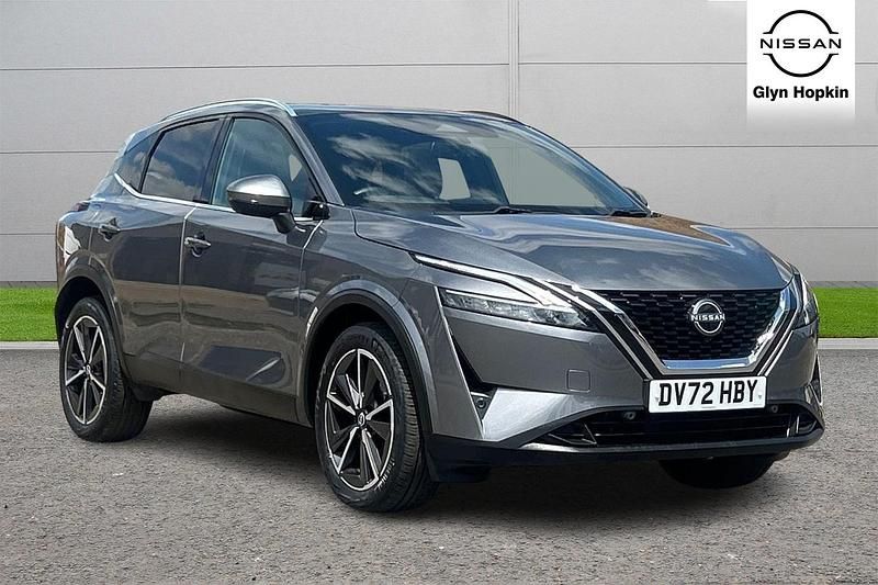Grey Used 2022 Nissan Qashqai Tekna SUV | £24,372 (Expensive) - Image 1/4
