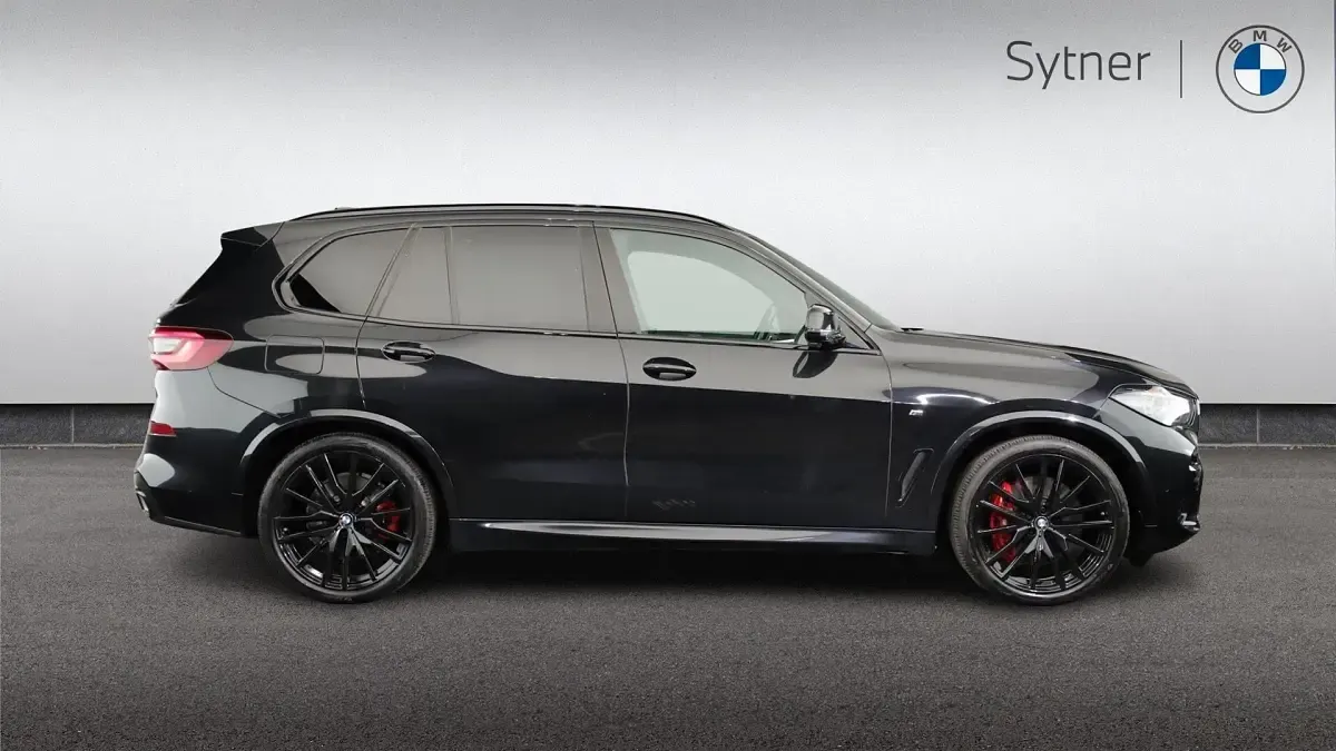 Used BMW X5 M Sport 335 HP (246 kW) 2022 Black SUV
