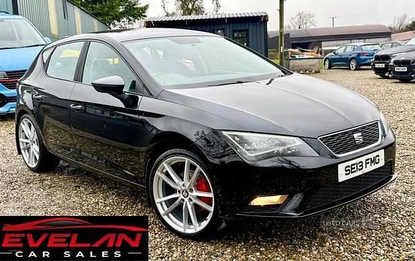 Used Seat Leon SE 105 HP (77 kW) 2013 Black Hatchback