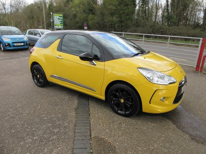 Used Citroën DS3 110 HP (80 kW) 2014 Yellow Hatchback