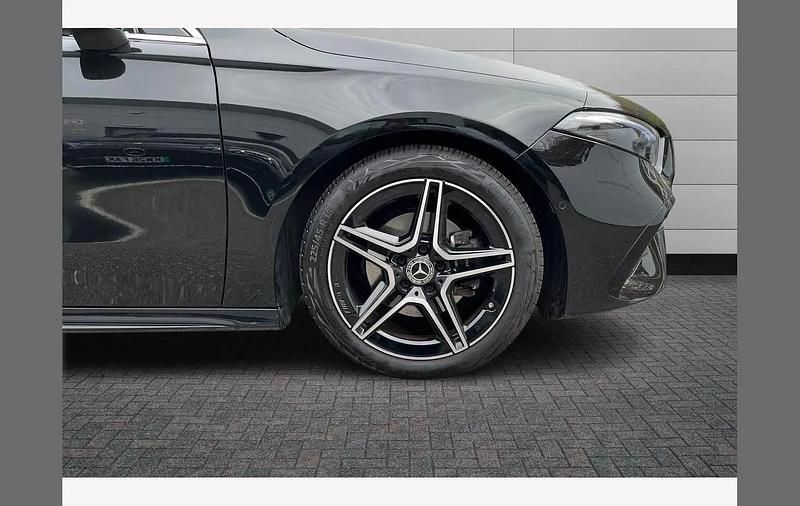 Used Mercedes A200 Executive 161 HP (118 kW) 2025 Black Hatchback