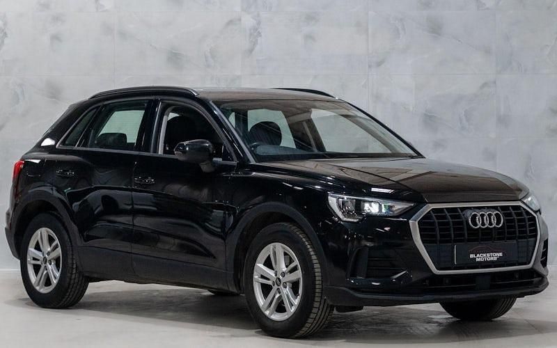 Used Audi Q3 Performance 150 HP (110 kW) 2022 Black SUV