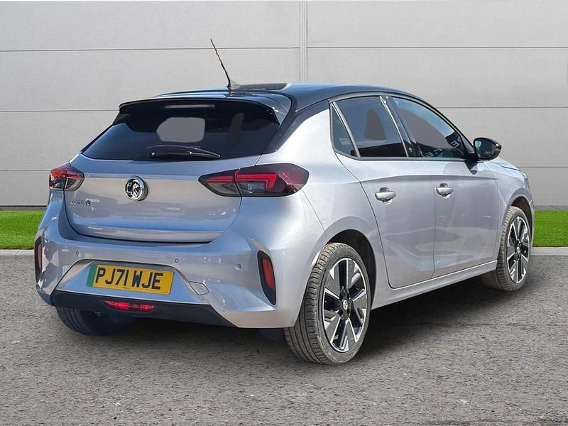 Second-hand Vauxhall Corsa-e SRi 98 kW (134 CP) 2022 Gri Hatchback