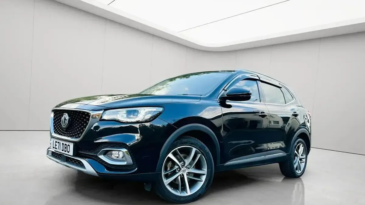 Used MG HS Excite 162 HP (119 kW) 2022 Black SUV