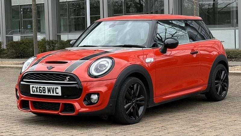 Used Mini Cooper S Hatch 2018 Orange Hatchback