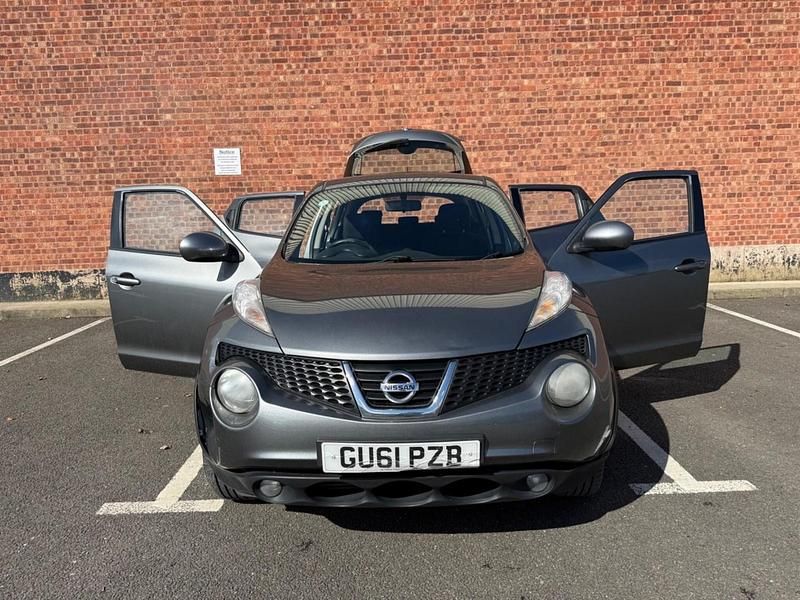 Used Nissan Juke Acenta 110 HP (80 kW) 2011 Grey SUV