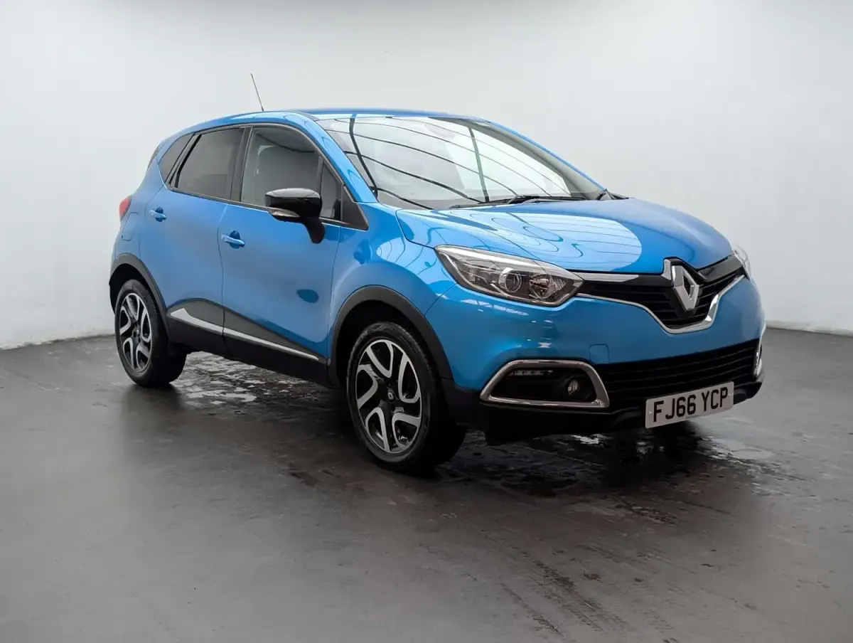 Begagnad Renault Captur Dynamique 90 HK (66 kW) 2016 Blå SUV