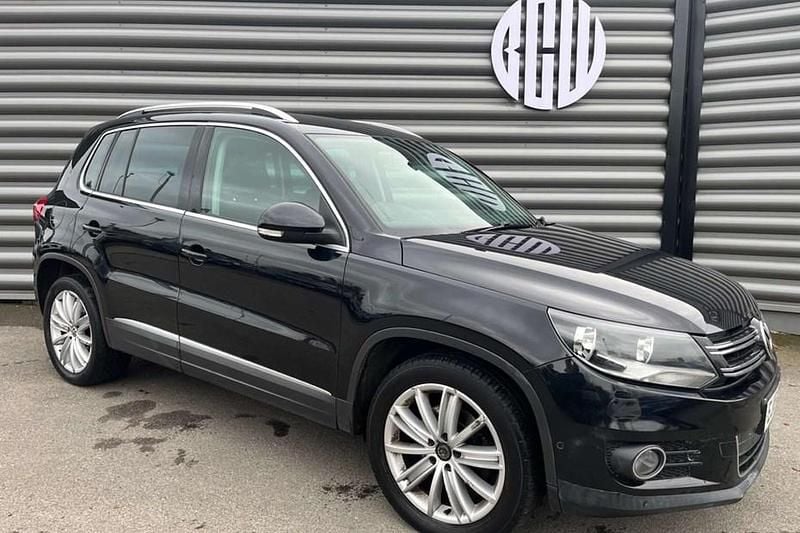 Black Used 2016 VW Tiguan Edition SUV | £5,700 (A bit pricey) - Image 1/1
