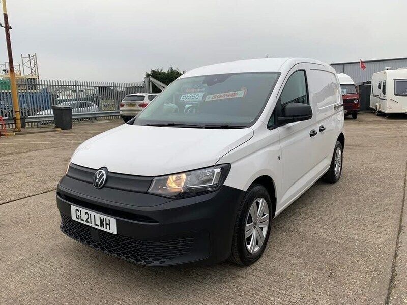 White Used 2021 VW Caddy MPV | £9,995 - Image 1/4