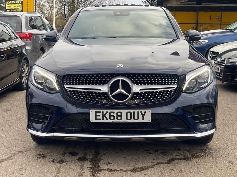 Used Mercedes GLC250 AMG Line Premium 211 HP (155 kW) 2018 Blue Coupe