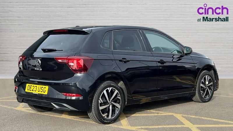 Usado VW Polo Life 95 HP (69 kW) 2023 Preto Citadino