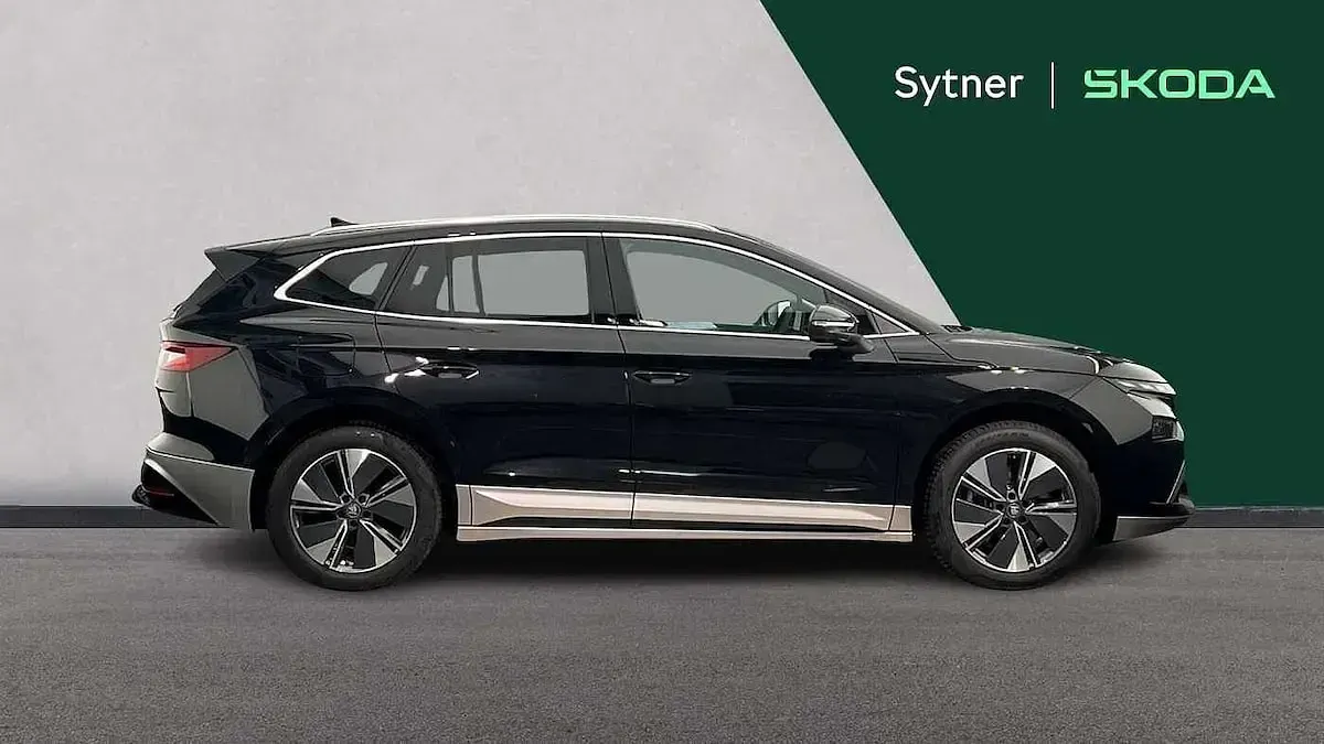 New Skoda Enyaq iV 210 kW (286 HP) 2026 Black magic pearl effect SUV