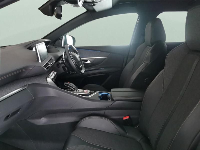 Used Peugeot 3008 GT-line 131 HP (96 kW) 2019 Black SUV