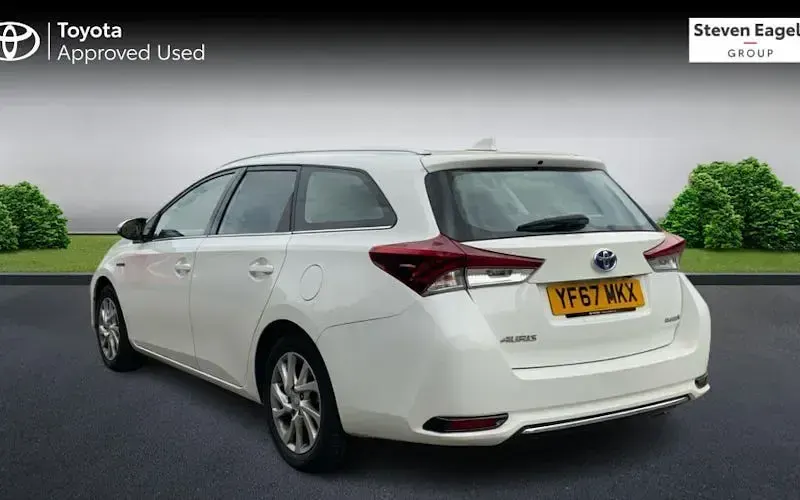 Used Toyota Auris Touring Sports 136 HP (100 kW) 2019 Estate