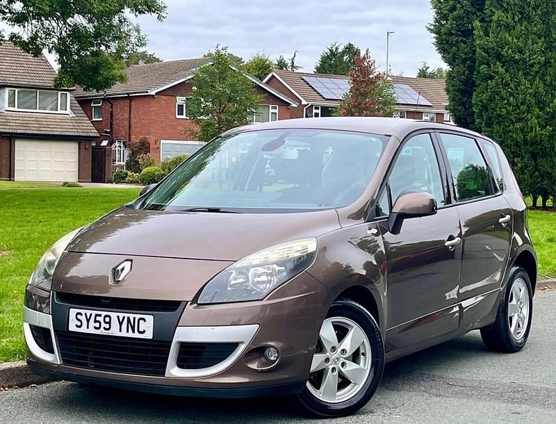 Used Renault Scénic III 2009 Bronze MPV