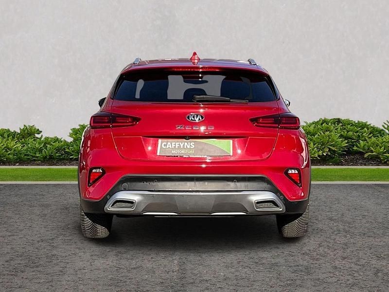 Used Kia XCeed 139 HP (102 kW) 2021 Red SUV