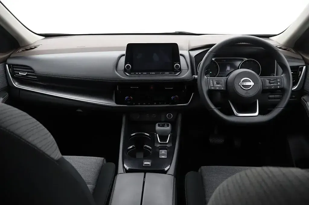 Used Nissan X-Trail Acenta Premium 163 HP (119 kW) 2023 White SUV