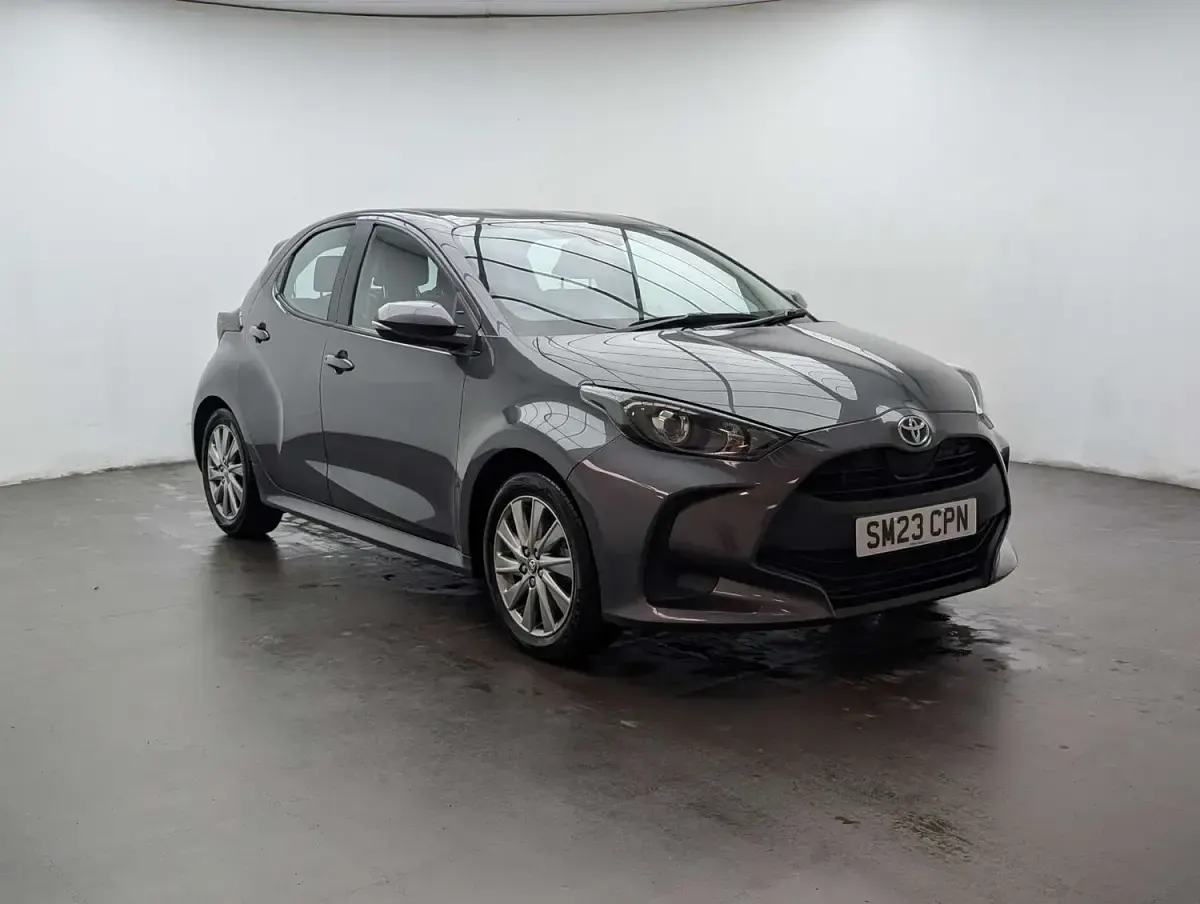 Used Toyota Yaris 116 HP (85 kW) 2023 Grey Hatchback