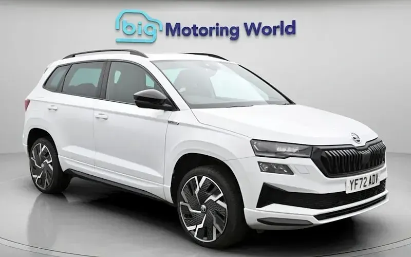 Gebraucht Skoda Karoq SportLine 150 PS (110 kW) 2024 SUV