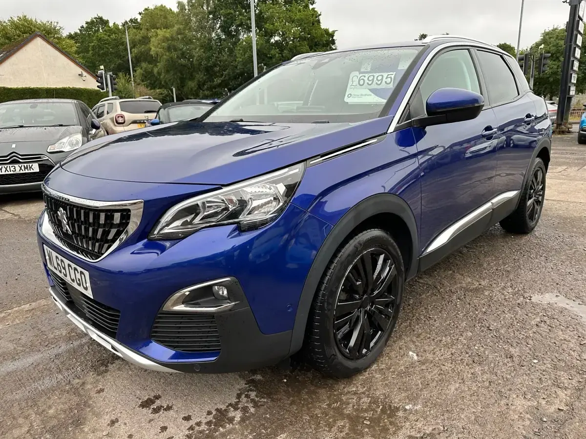 Used Peugeot 3008 Allure 130 HP (95 kW) 2020 Blue SUV