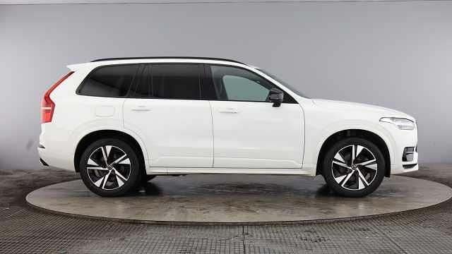 Used Volvo XC90 R-Design 247 HP (181 kW) 2022 SUV