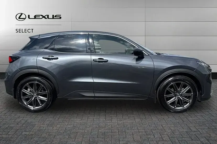 Used Lexus LBX 136 HP (100 kW) 2024 Grey SUV