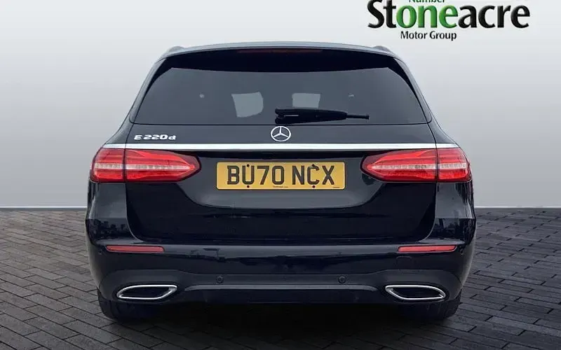 Used Mercedes E220 AMG line 194 HP (142 kW) 2020 Black Estate