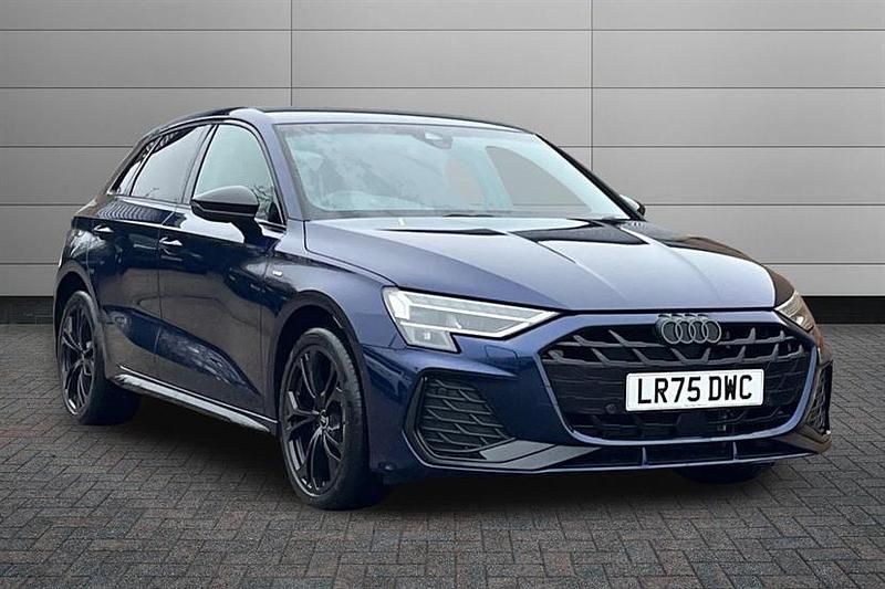 New Audi A3 e-tron Black Edition 204 HP (150 kW) 2025 Navarra blue Hatchback