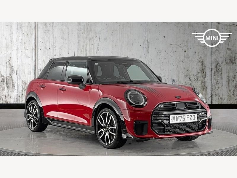 Used Mini Cooper S Hatch 201 HP (147 kW) 2025 Red Hatchback