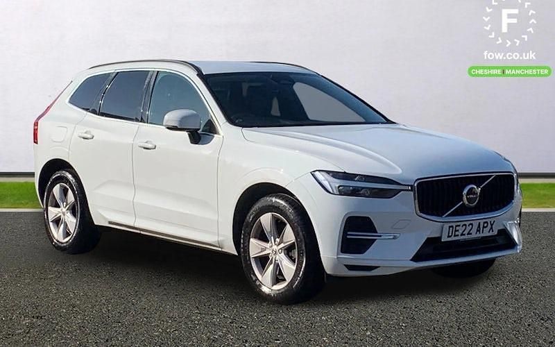Used Volvo XC60 Momentum 250 HP (183 kW) 2021 SUV