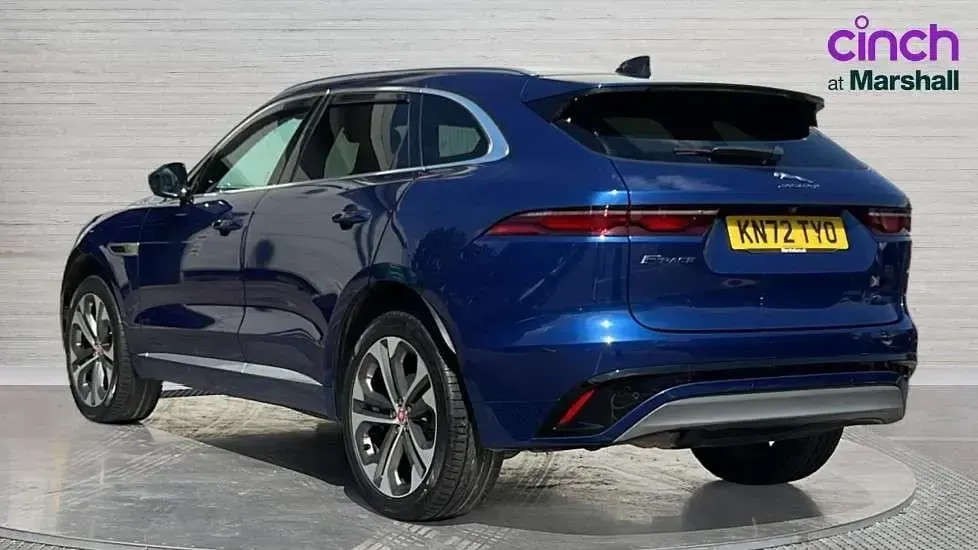 Used Jaguar F-Pace R-Dynamic 204 HP (150 kW) 2022 Blue SUV