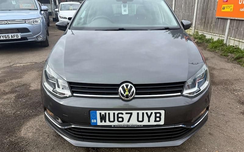 Used VW Polo Edition 75 HP (55 kW) 2017 Grey Hatchback