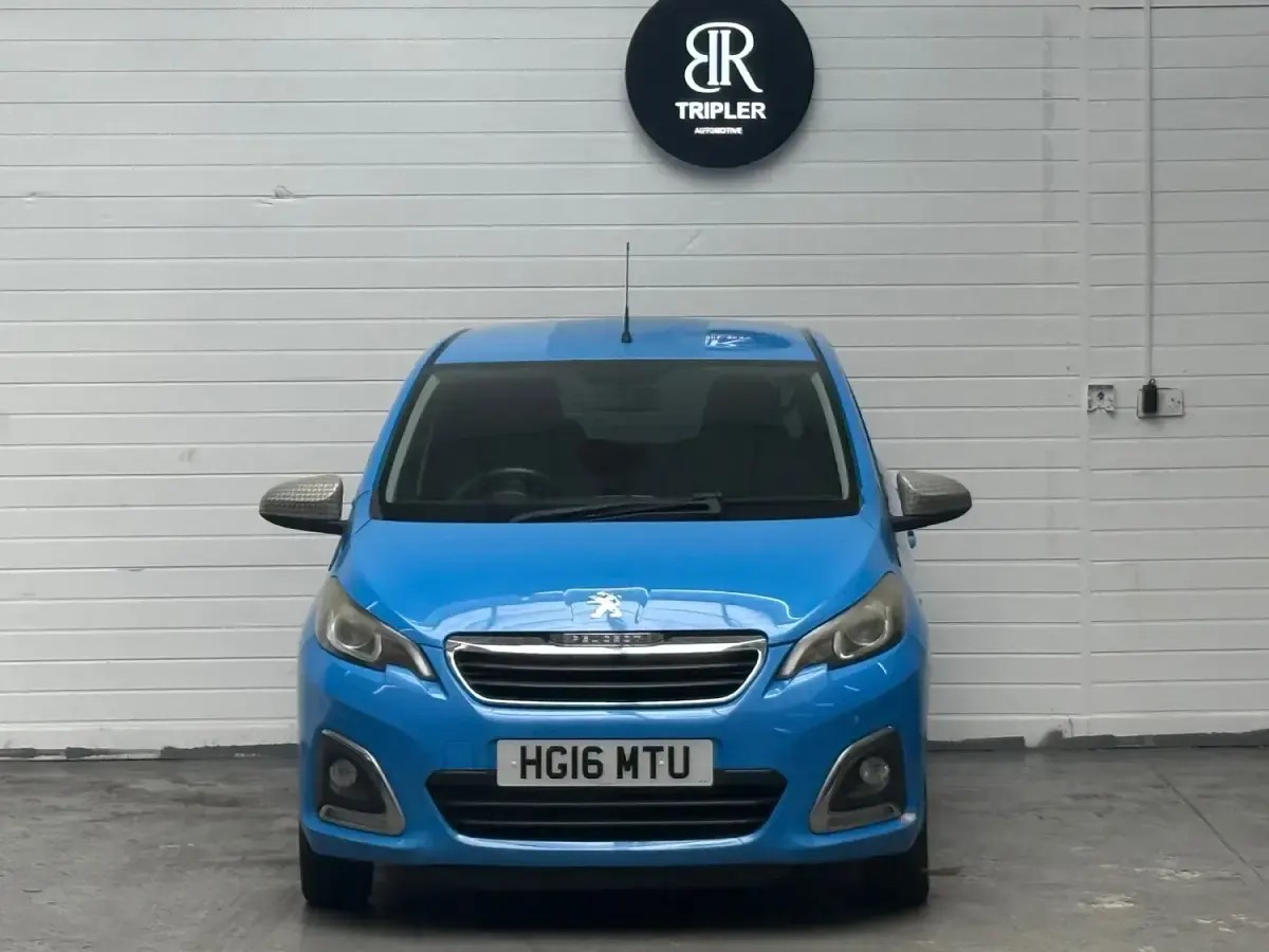 Used Peugeot 108 Allure 82 HP (60 kW) 2016 Blue Hatchback