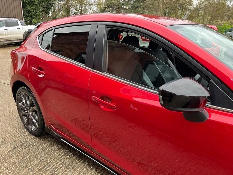Used Mazda 3 Inclusive 2016 Red Hatchback